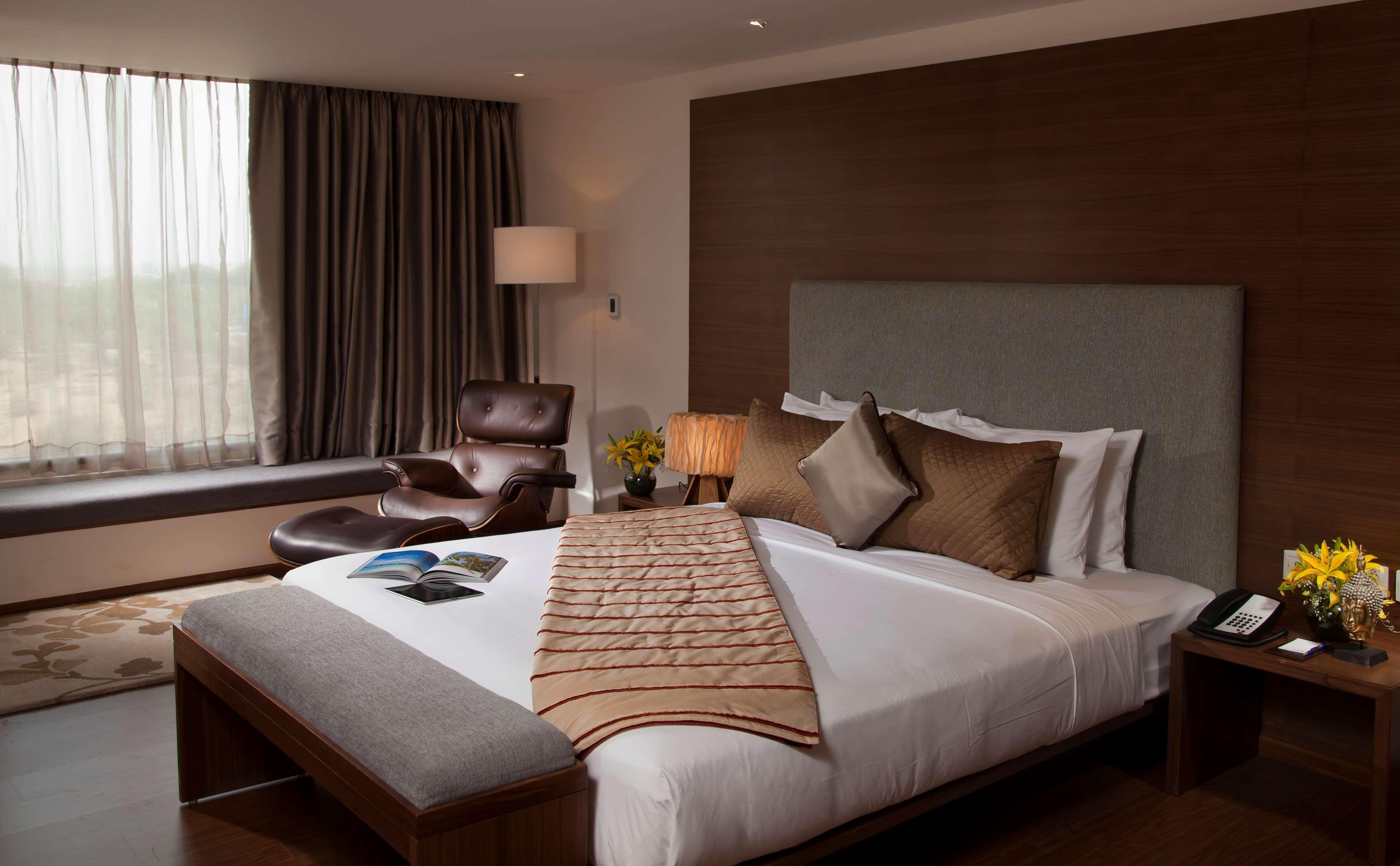 Radisson Blu Plaza Hotel Hyderabad Banjara Hills Quarto foto A room at the Taj Bengal